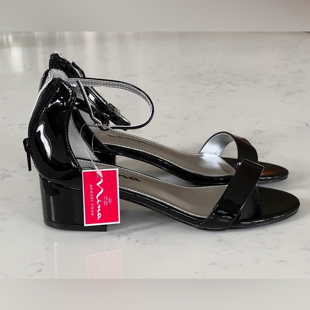 Girls Nina dress heels never worn memory foam size 3